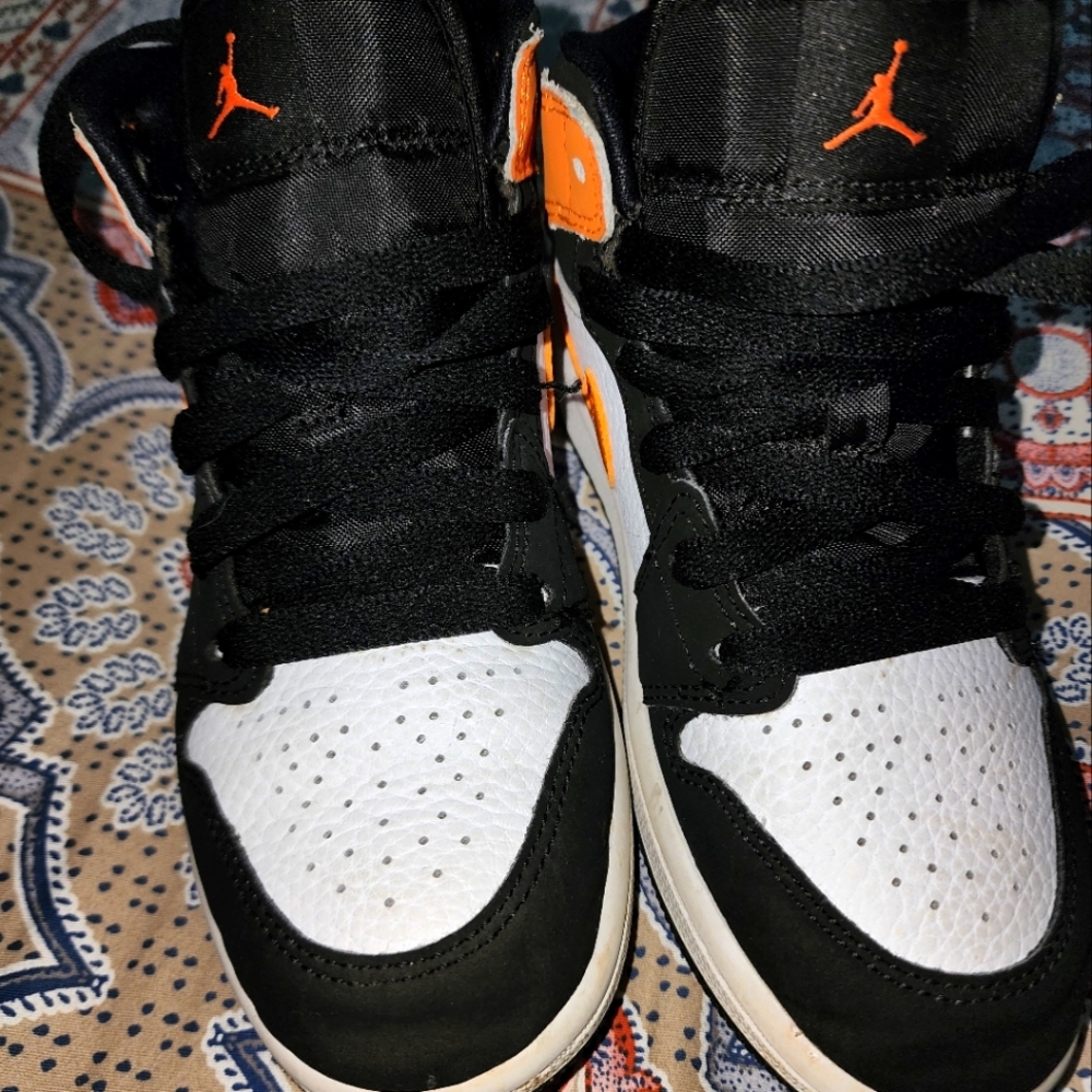 Jordan 1